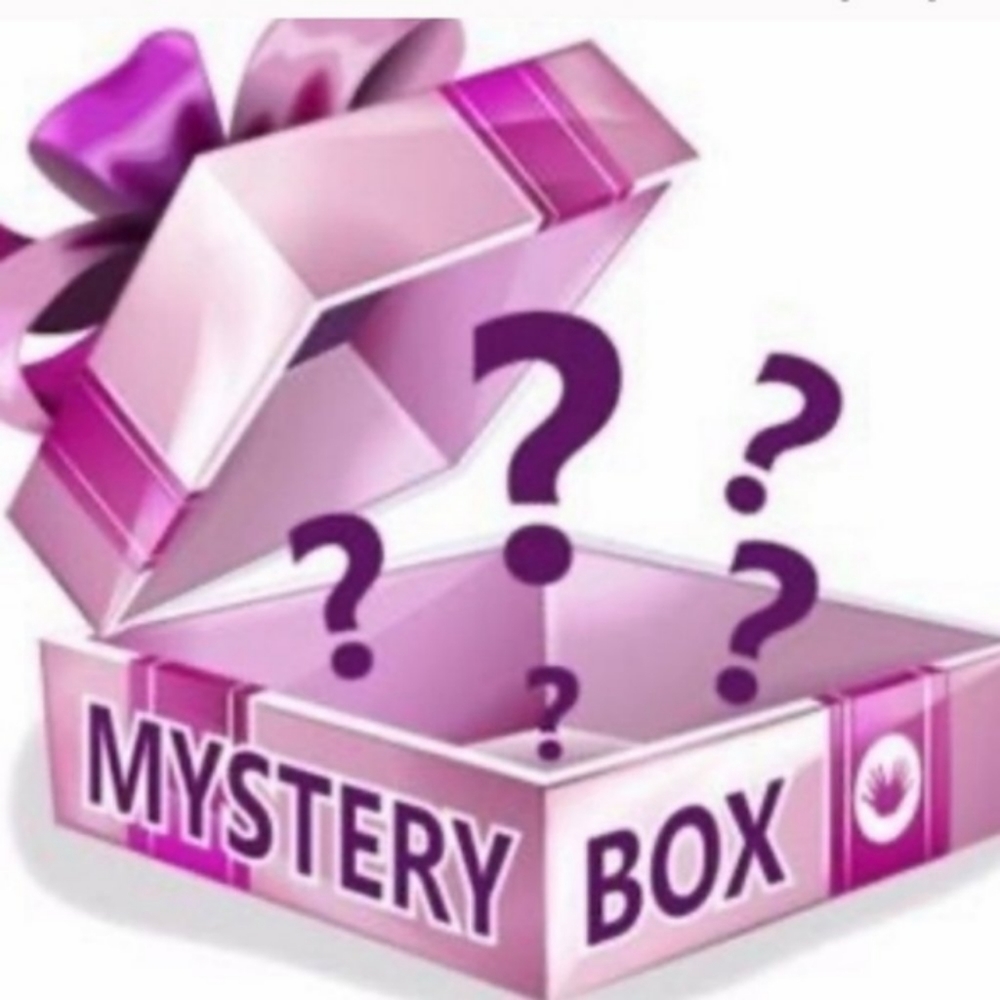 Scrapbooking mystery box